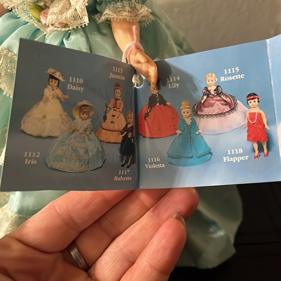 Madame Alexander Portrettes Iris - Picture 5 of 10